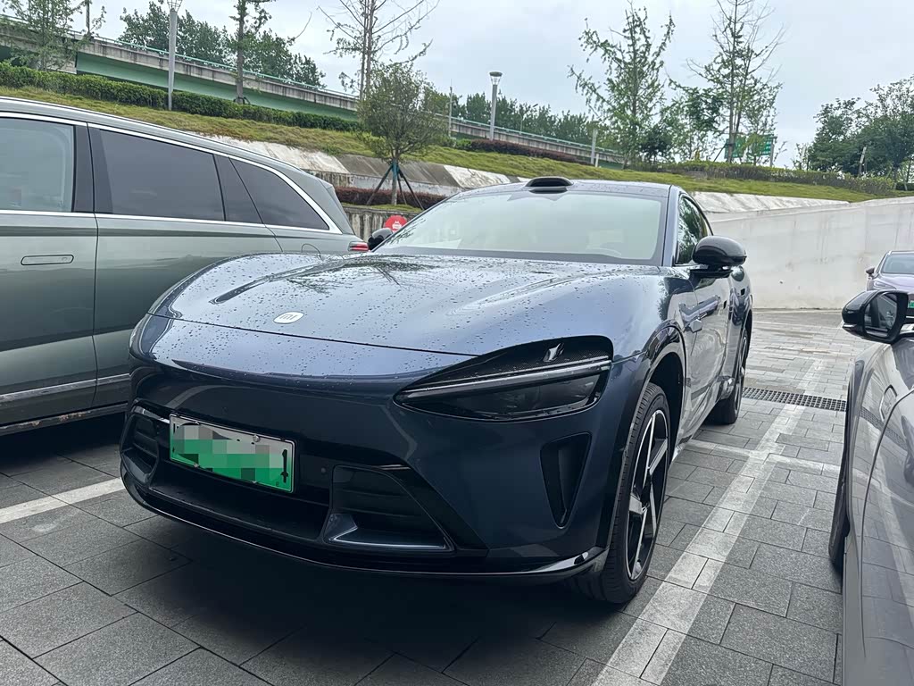 Xiaomi YU7