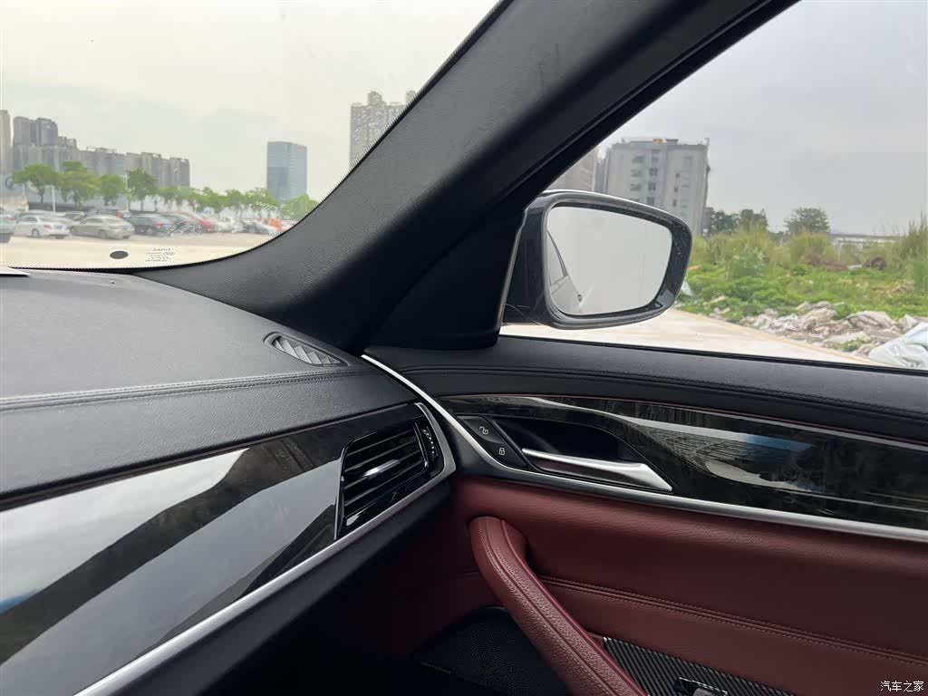 BMW 5 Series, 2018 12