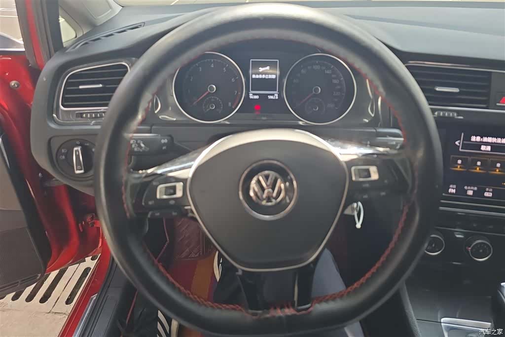 Volkswagen Golf, 2018 15