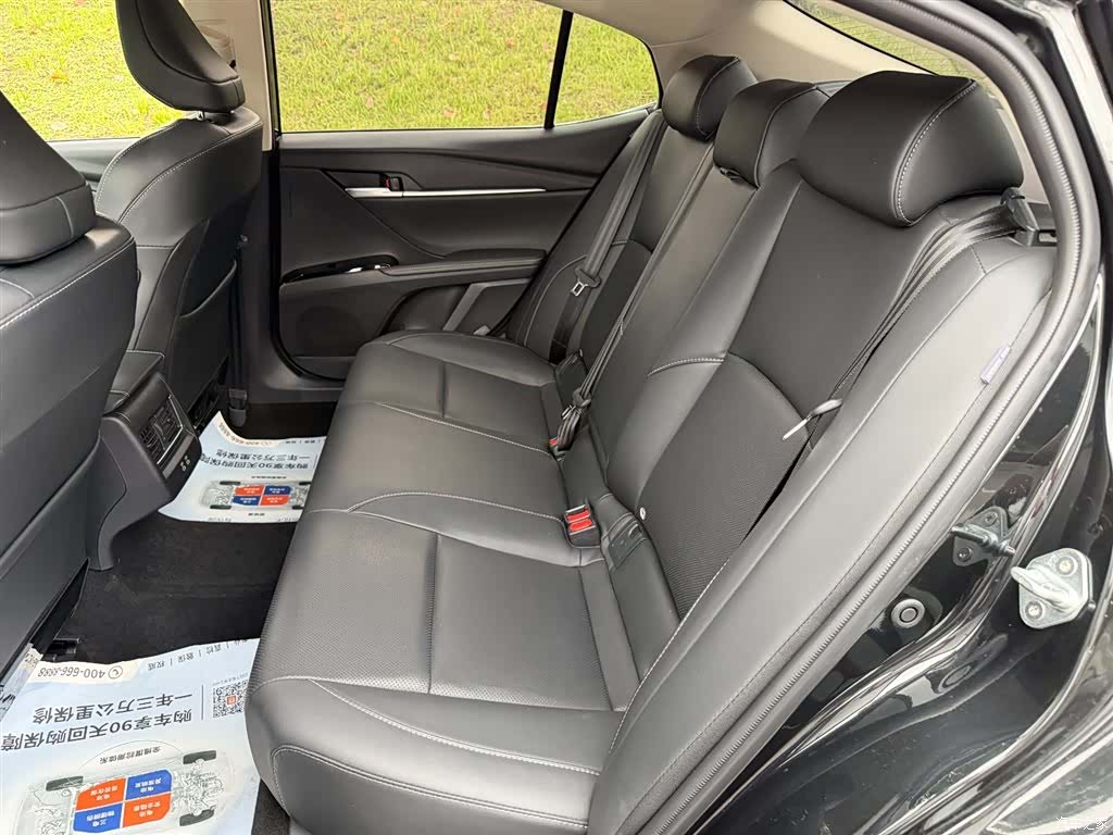 Toyota Camry, 2024 10