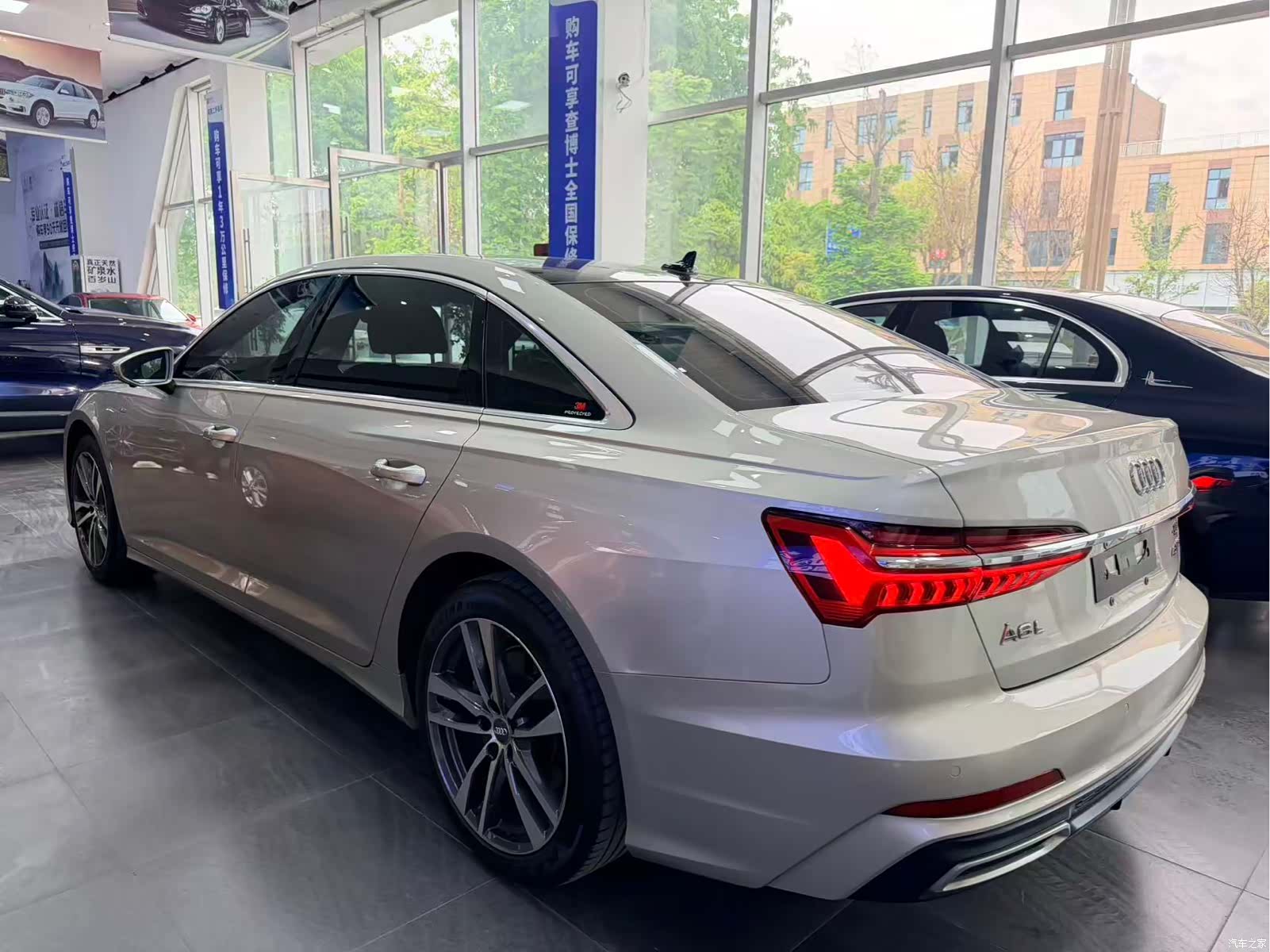 Audi A6L, 2019 все фото