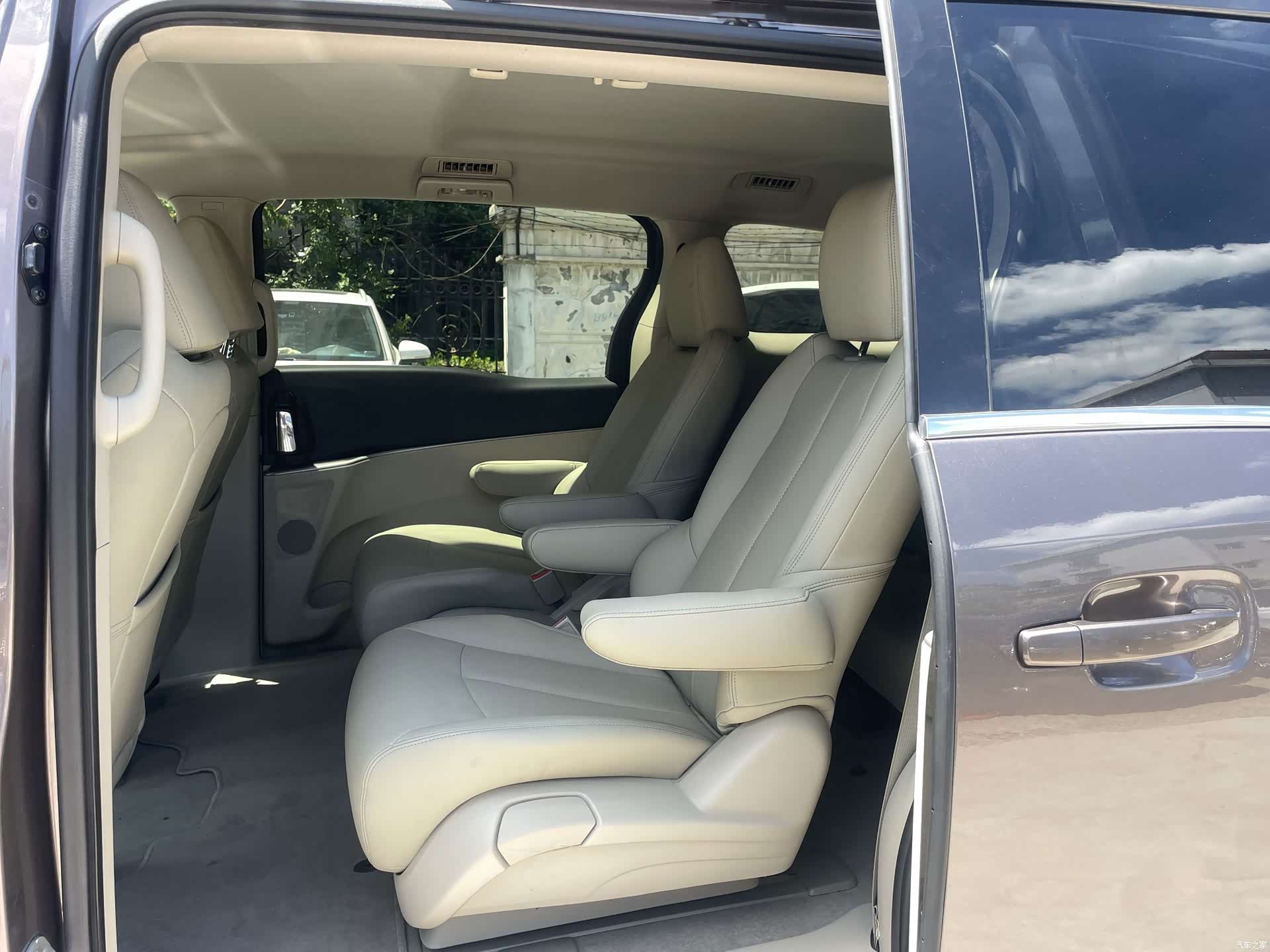Buick GL8, 2018 17