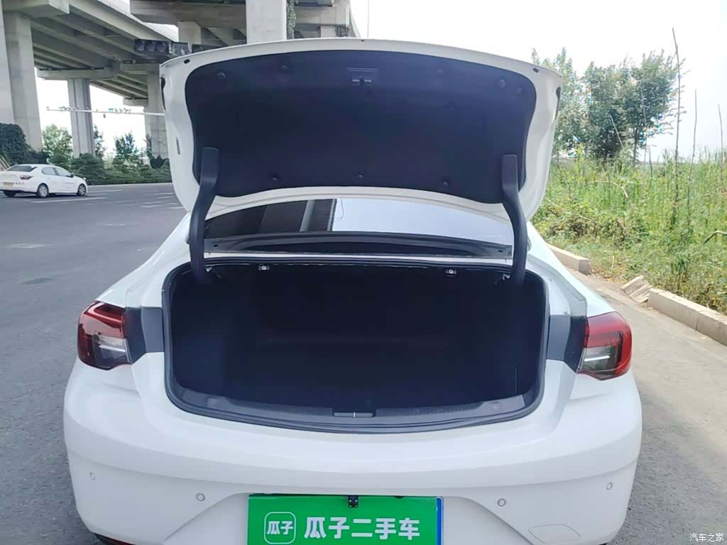 Buick Regal, 2019 19