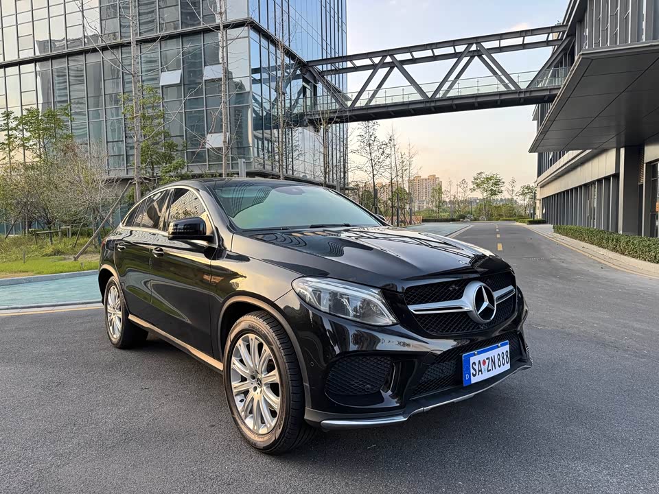 Mercedes-Benz GLE coupe