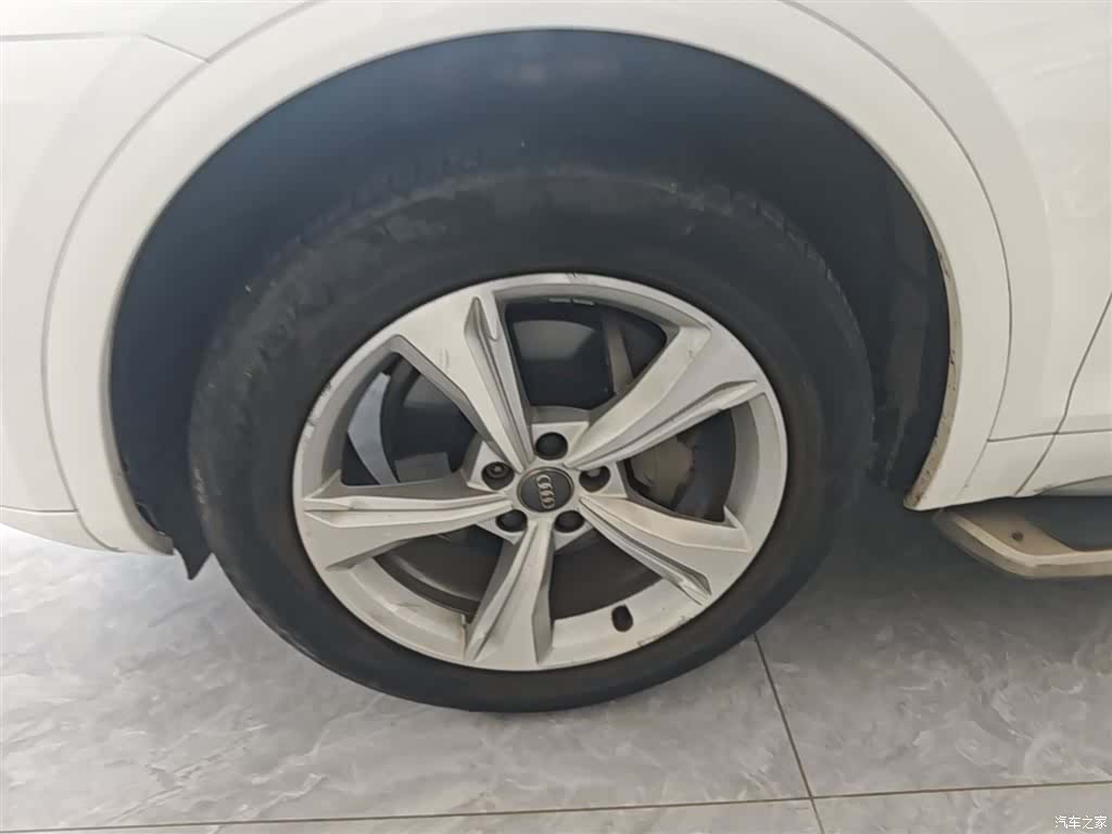 Audi Q5L, 2019 22