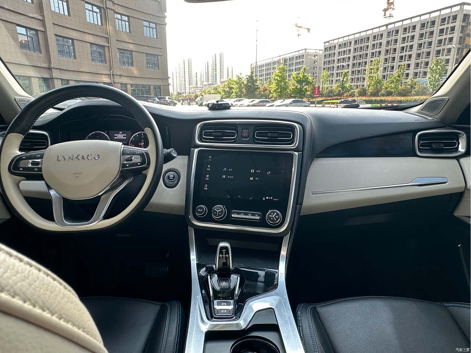 Lynk & Co 01, 2018 12
