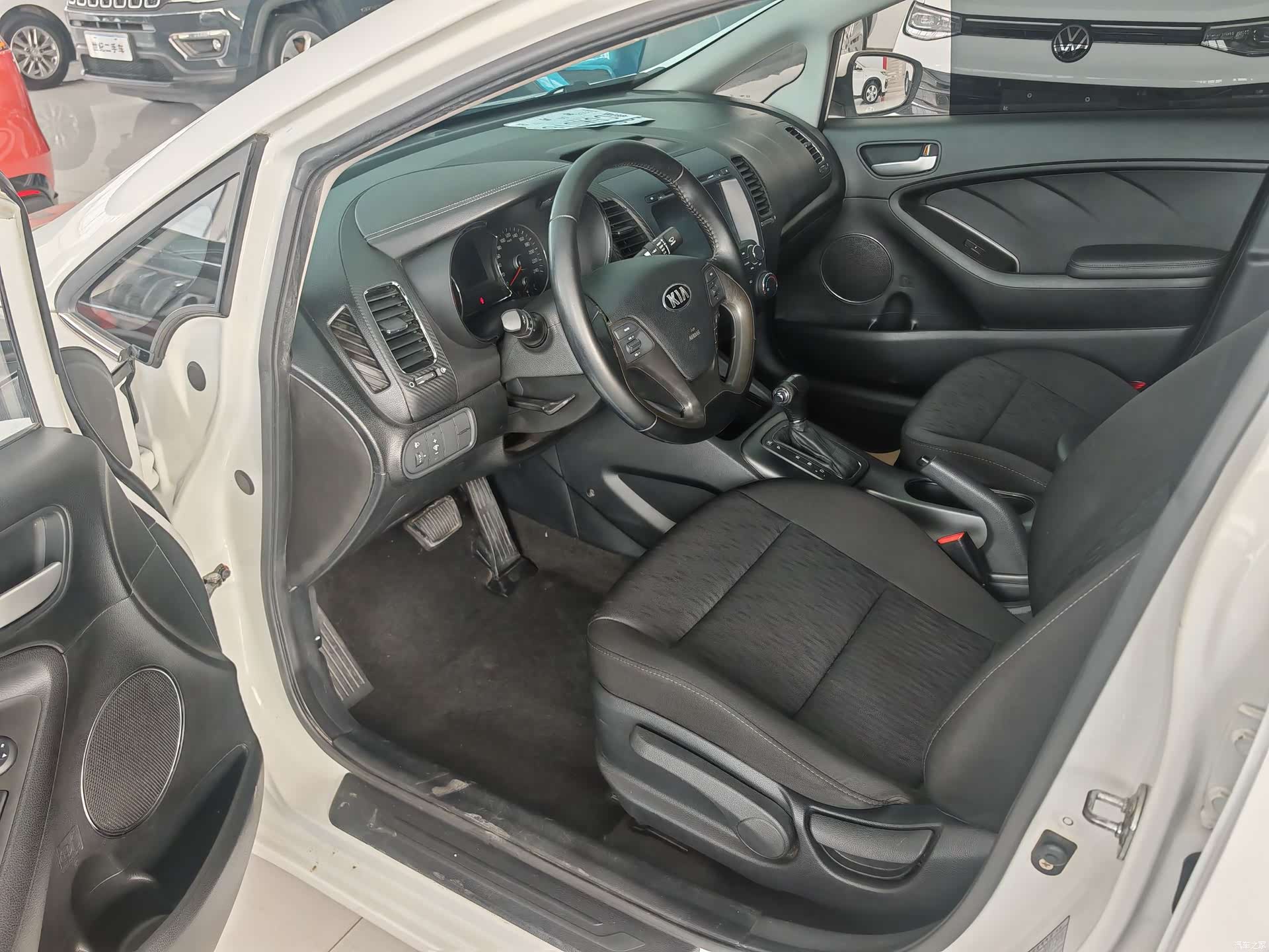 Kia K3, 2014 все фото