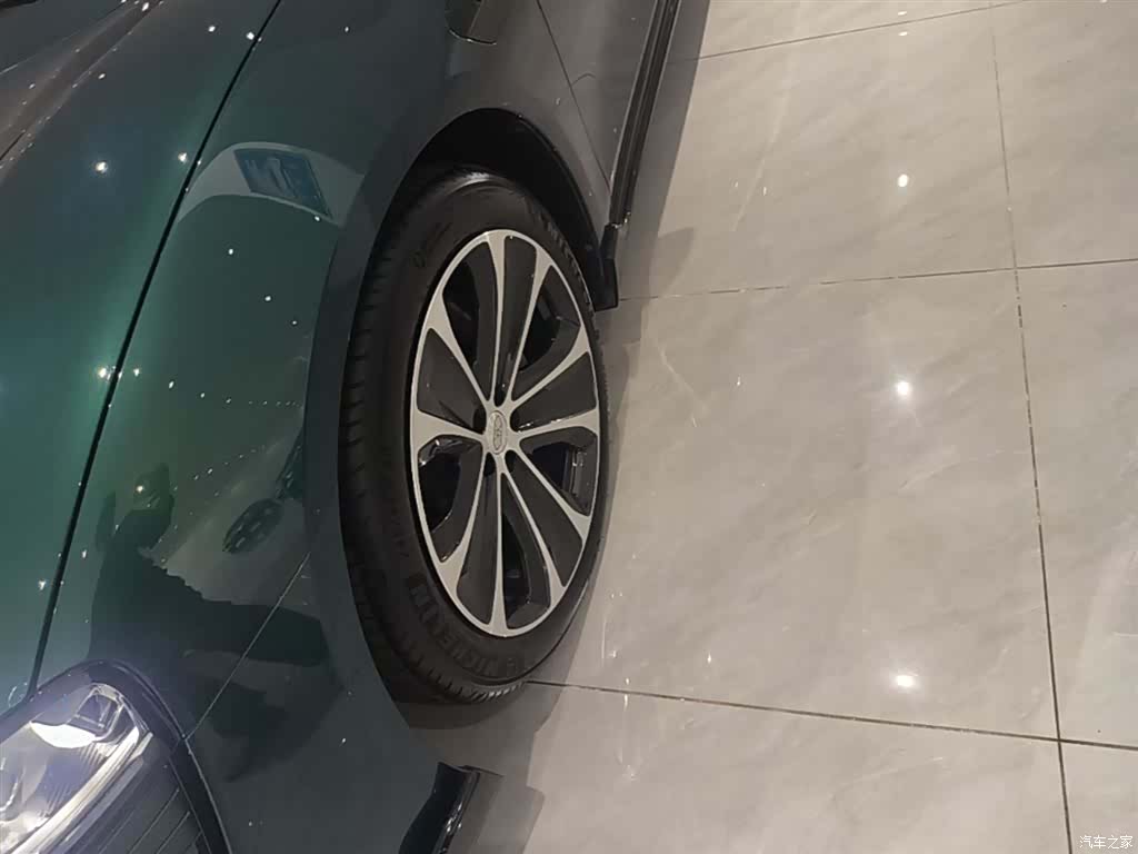 Luxeed S7, 2025 23