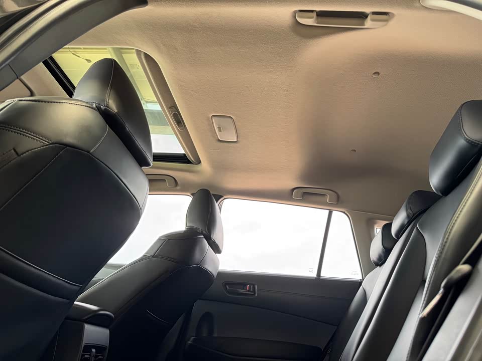 Toyota Corolla Sharp amplifier