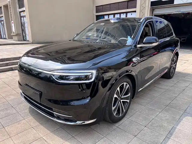 AITO M7 2026 — купить из Китая под заказ