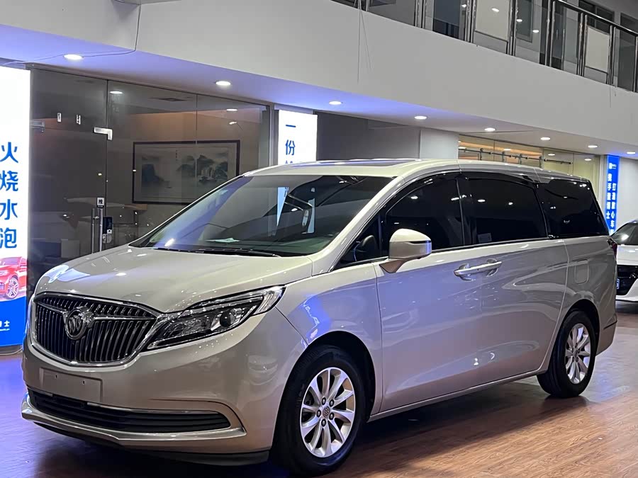 Buick GL8 2020, фото 1