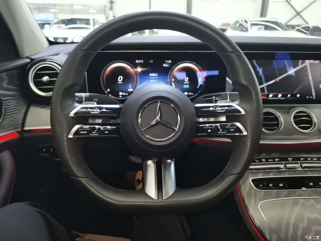 Mercedes-Benz E-Class, 2022 11