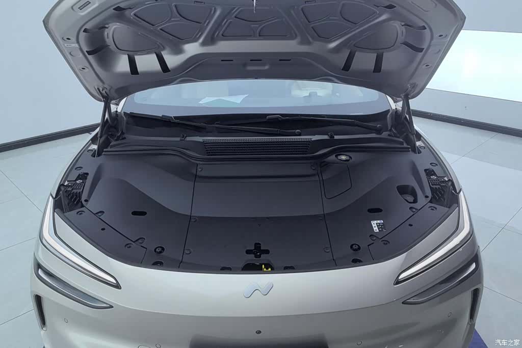 NIO L60, 2025 10