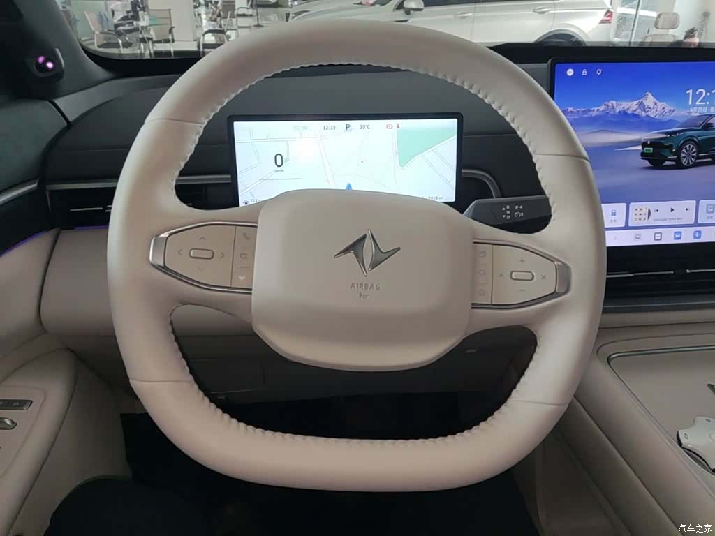 YiPaiKeJi eπ008, 2025 11