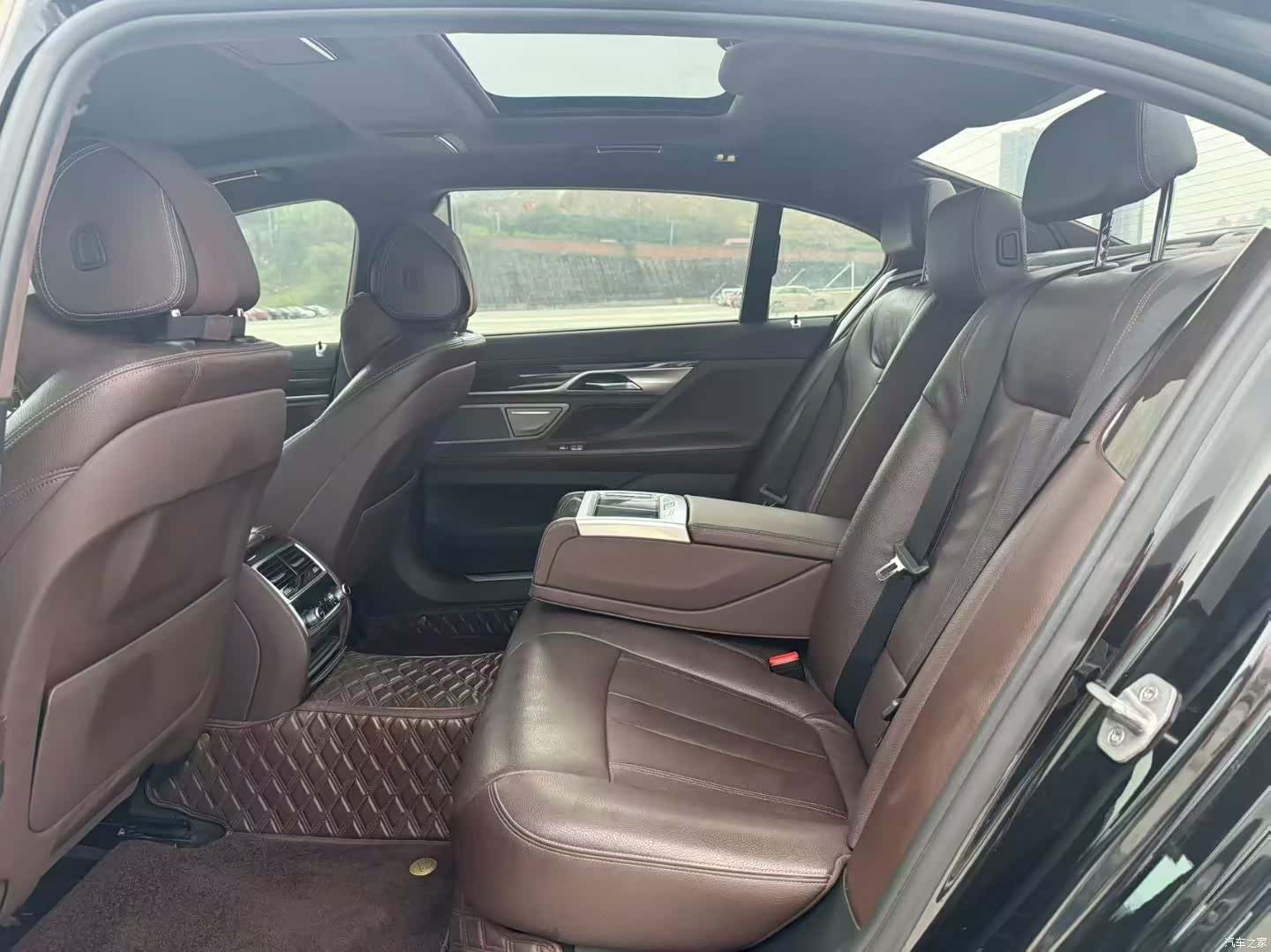 BMW 7 Series, 2016 3