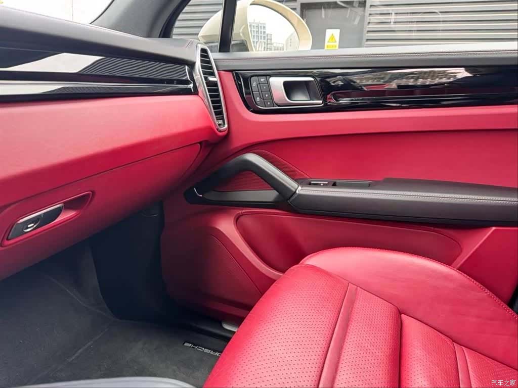 Porsche Cayenne, 2022 8