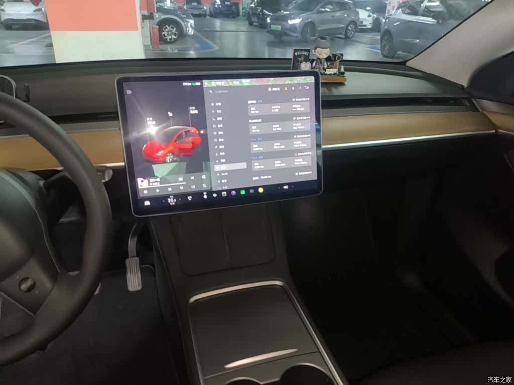 Tesla Model Y, 2021 13