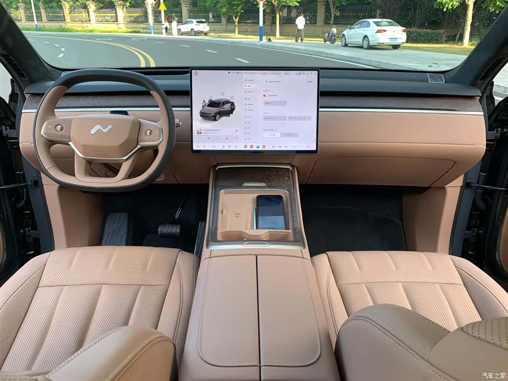 NIO L90, 2025 11