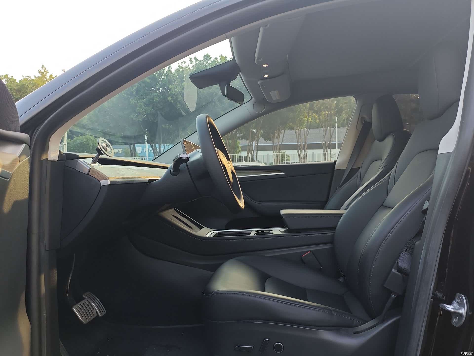 Tesla Model Y, 2022 6