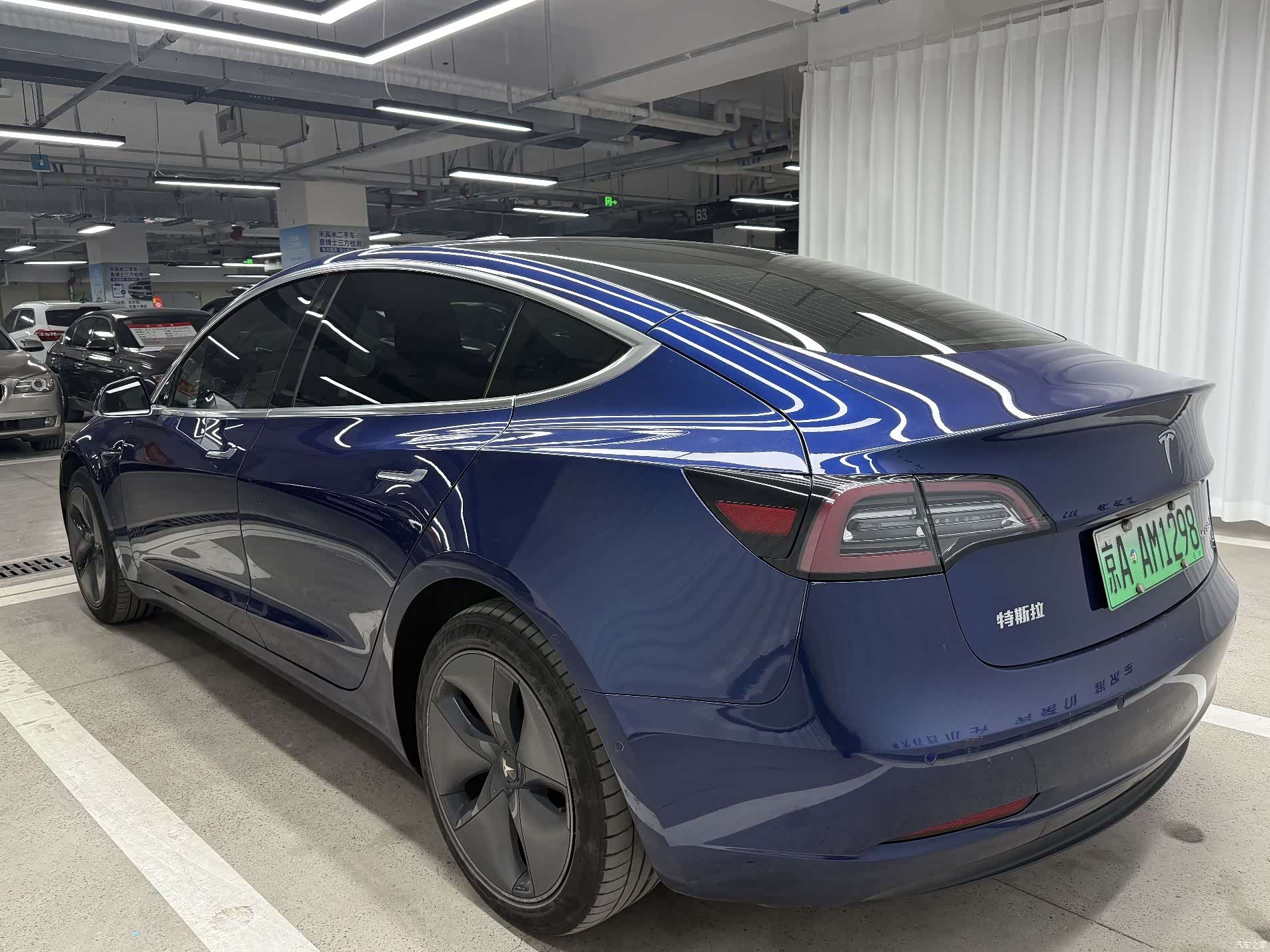 Tesla Model 3, 2021 4