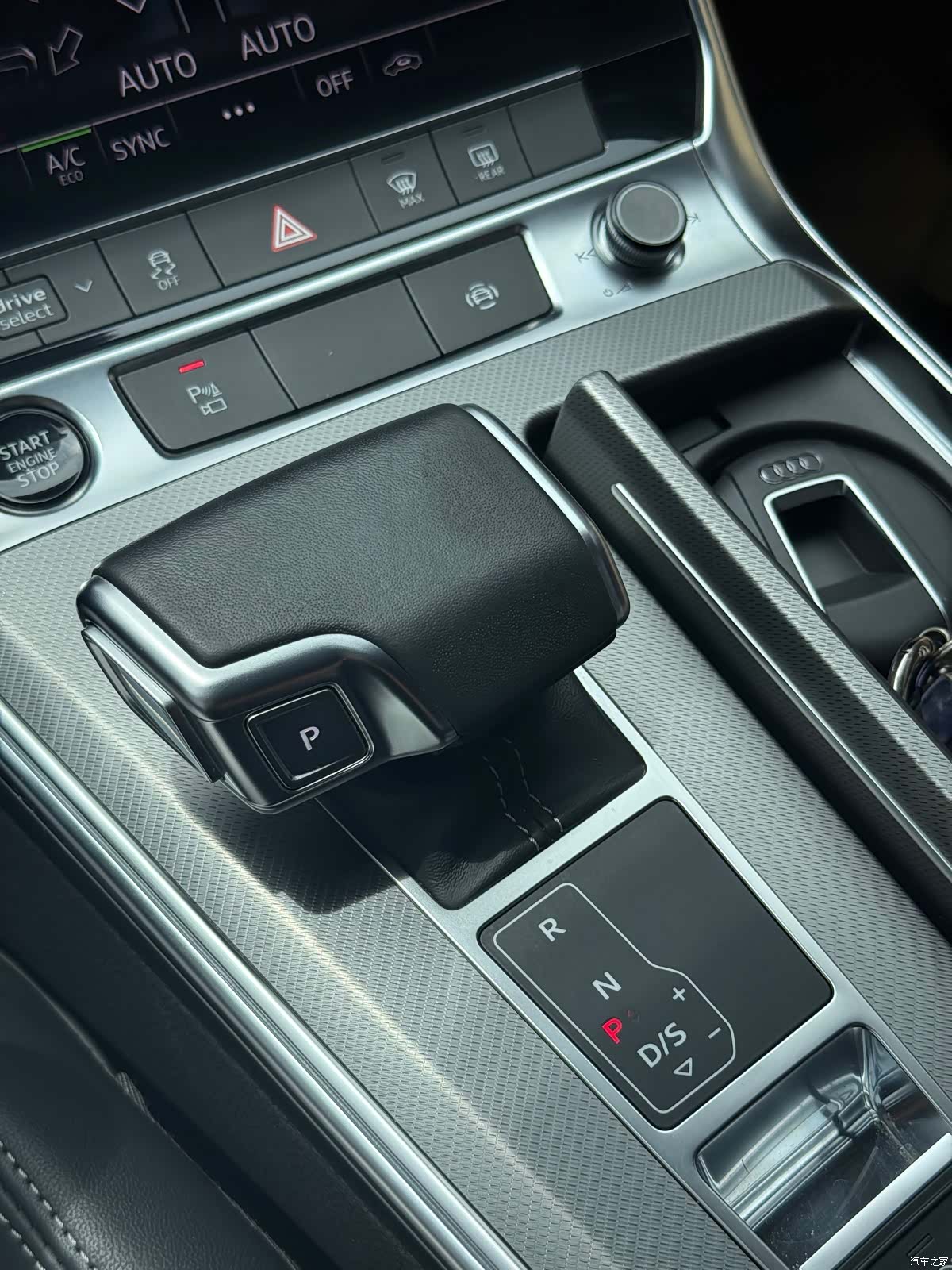 Audi A7L, 2023 7