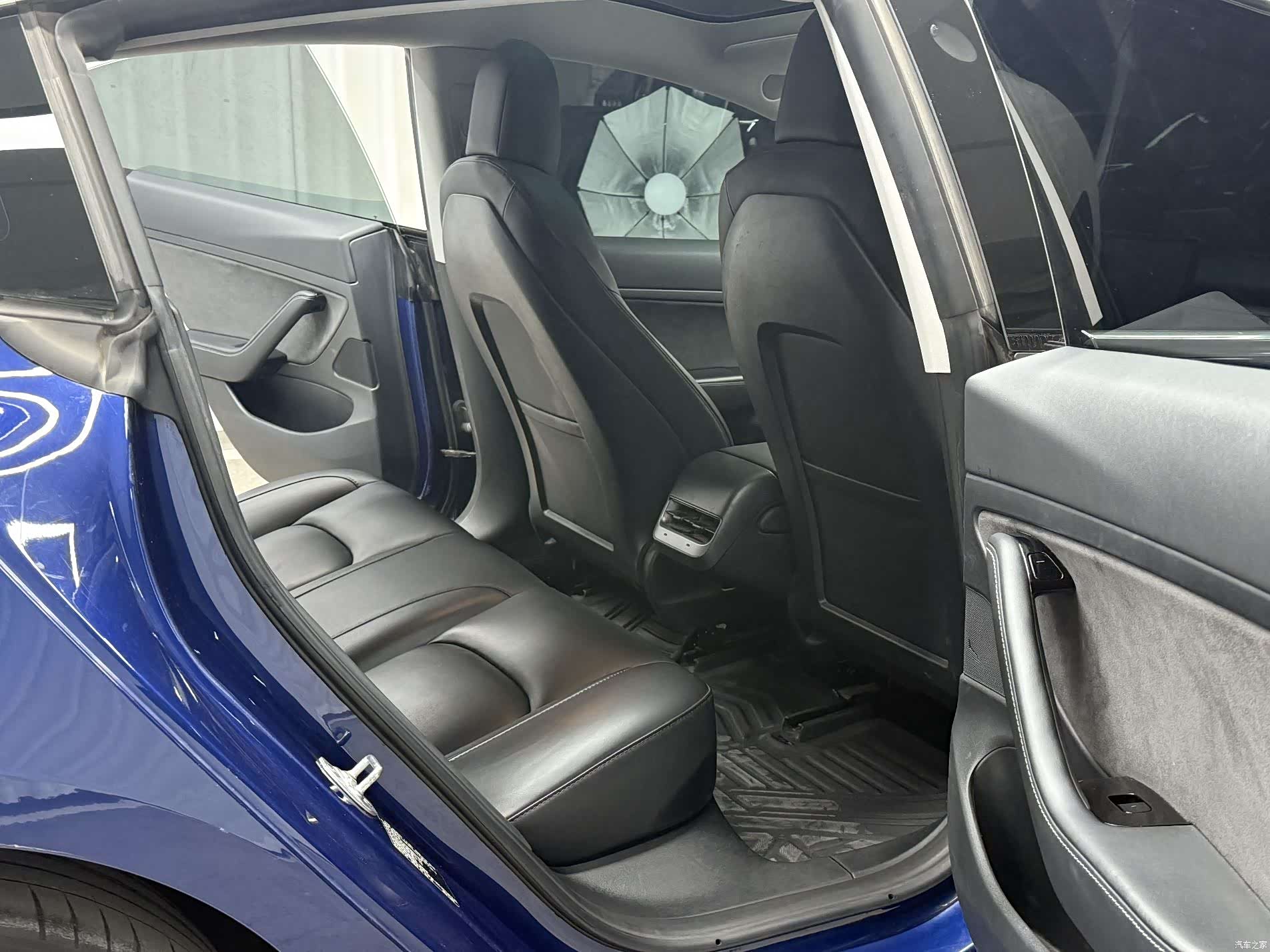 Tesla Model 3, 2021 10