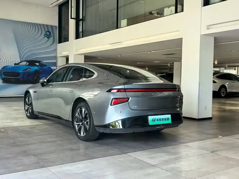 XPENG P7