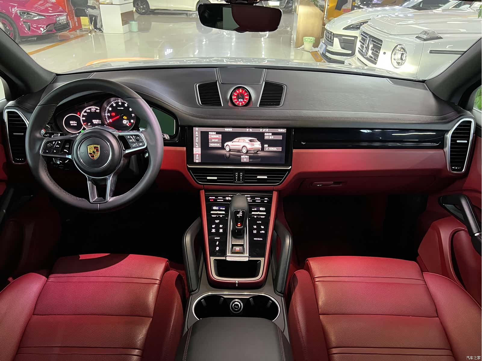 Porsche Cayenne, 2021 все фото