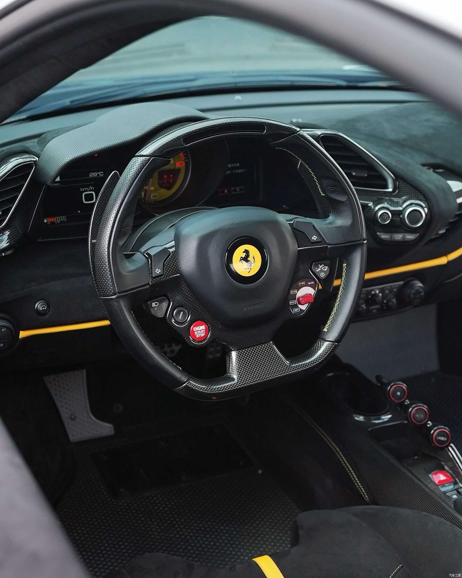 Ferrari 488, 2019 17