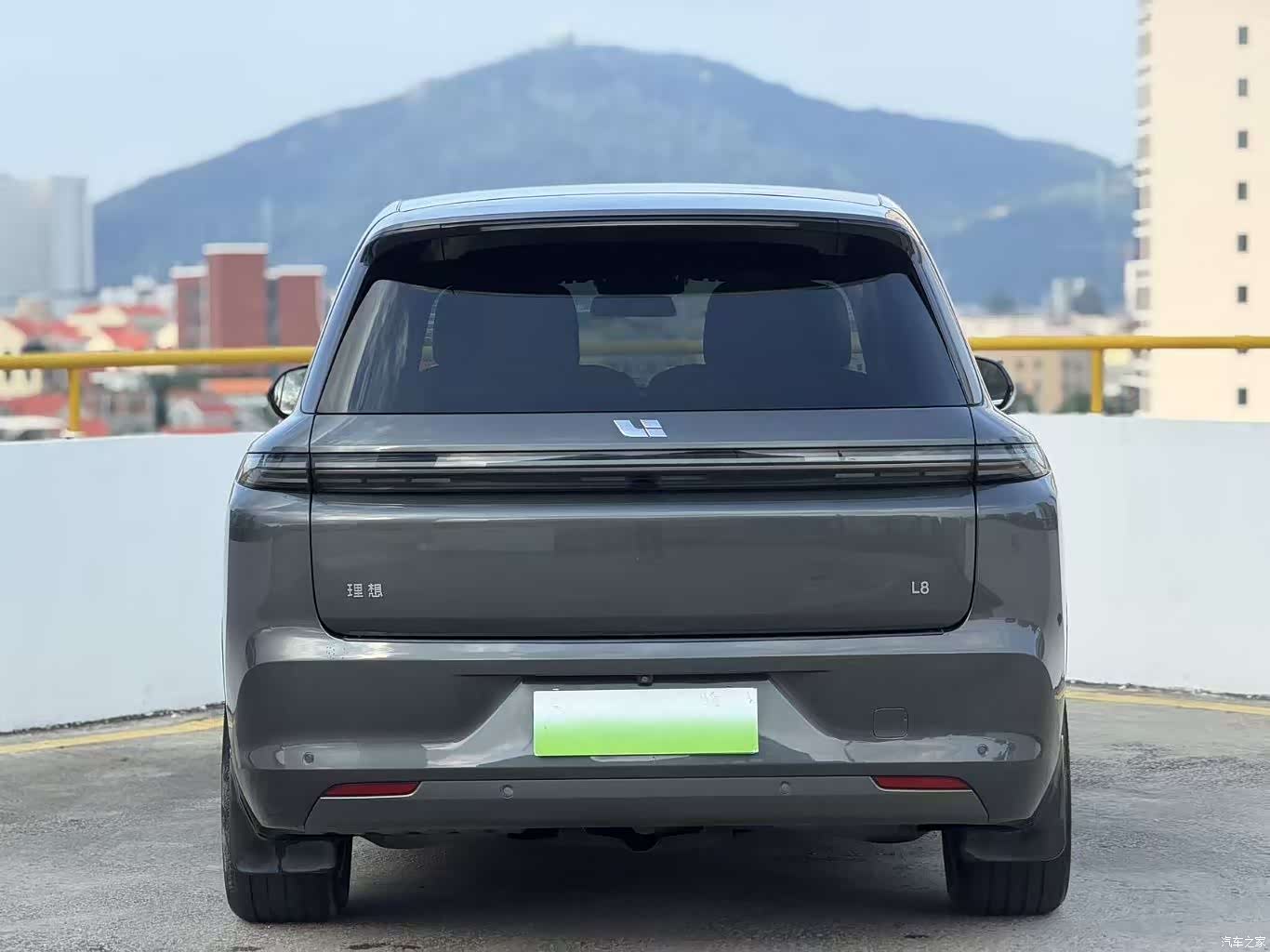 Li Auto L8, 2023 10