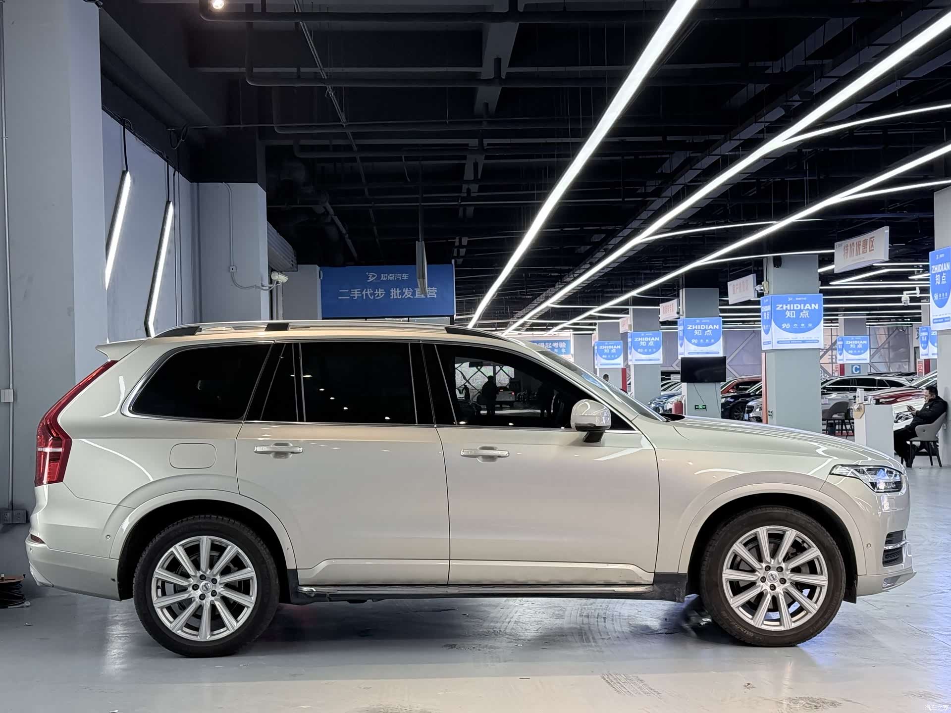 Volvo XC90, 2016 все фото