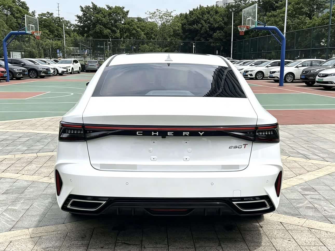 Chery Arrizo 8, 2023 3
