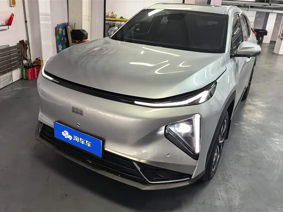 Geely Galaxy L7