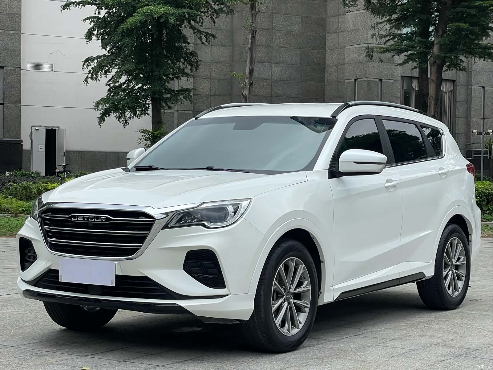 Jetour X70, 2020 1