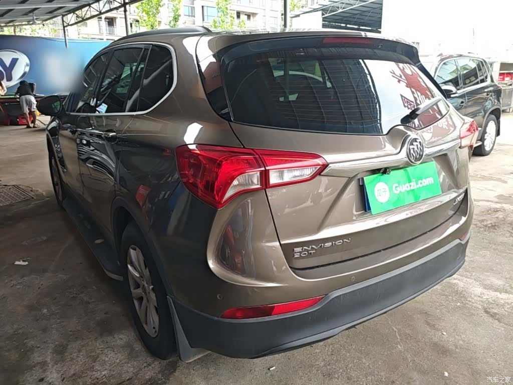 Buick Envision Plus, 2018 все фото