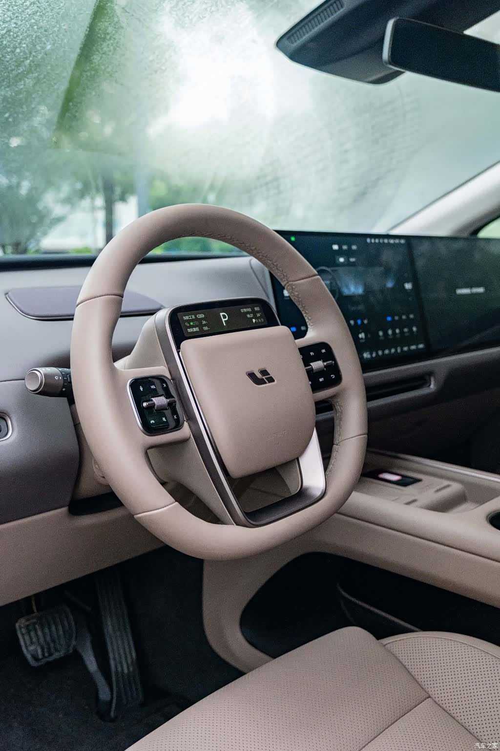 Li Auto i8, 2026 18