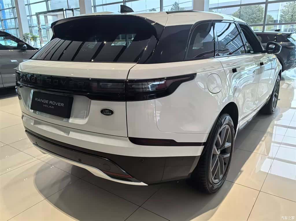 Land Rover Range Rover, 2026 4