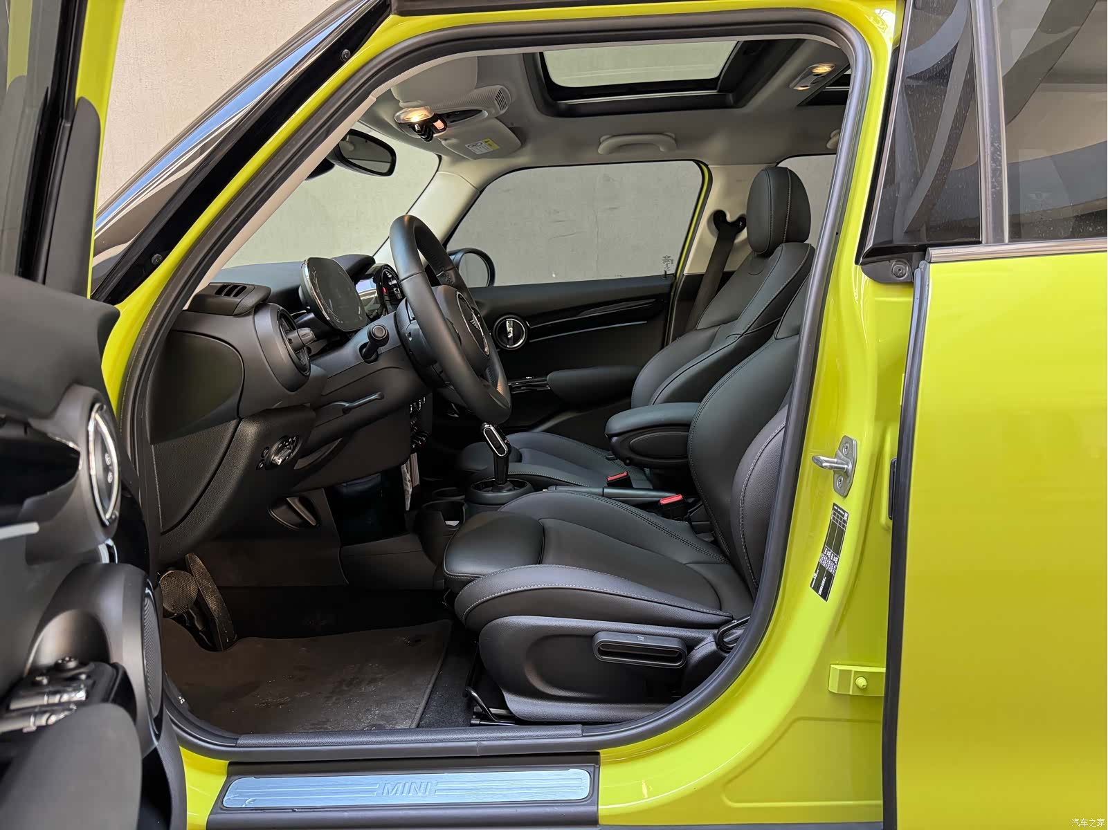 Mini Cooper, 2023 6