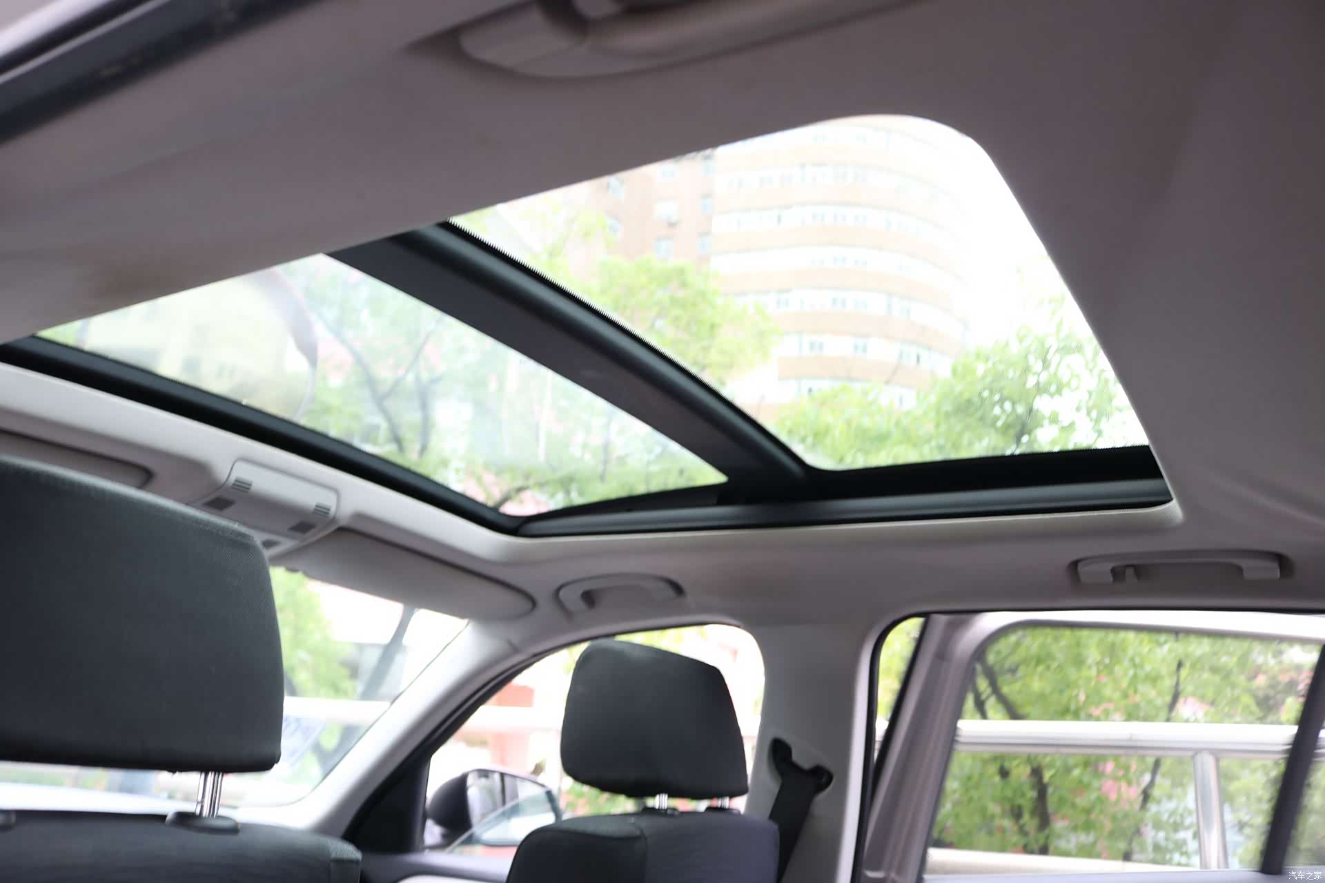BMW X1, 2012 8