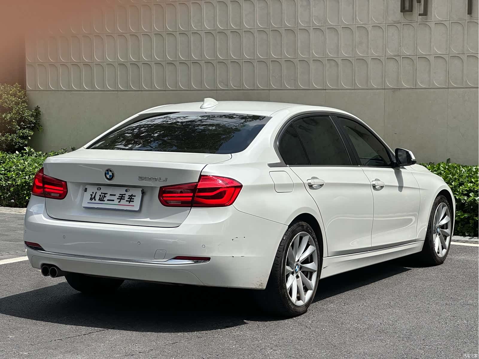 BMW 3 Series, 2017 26