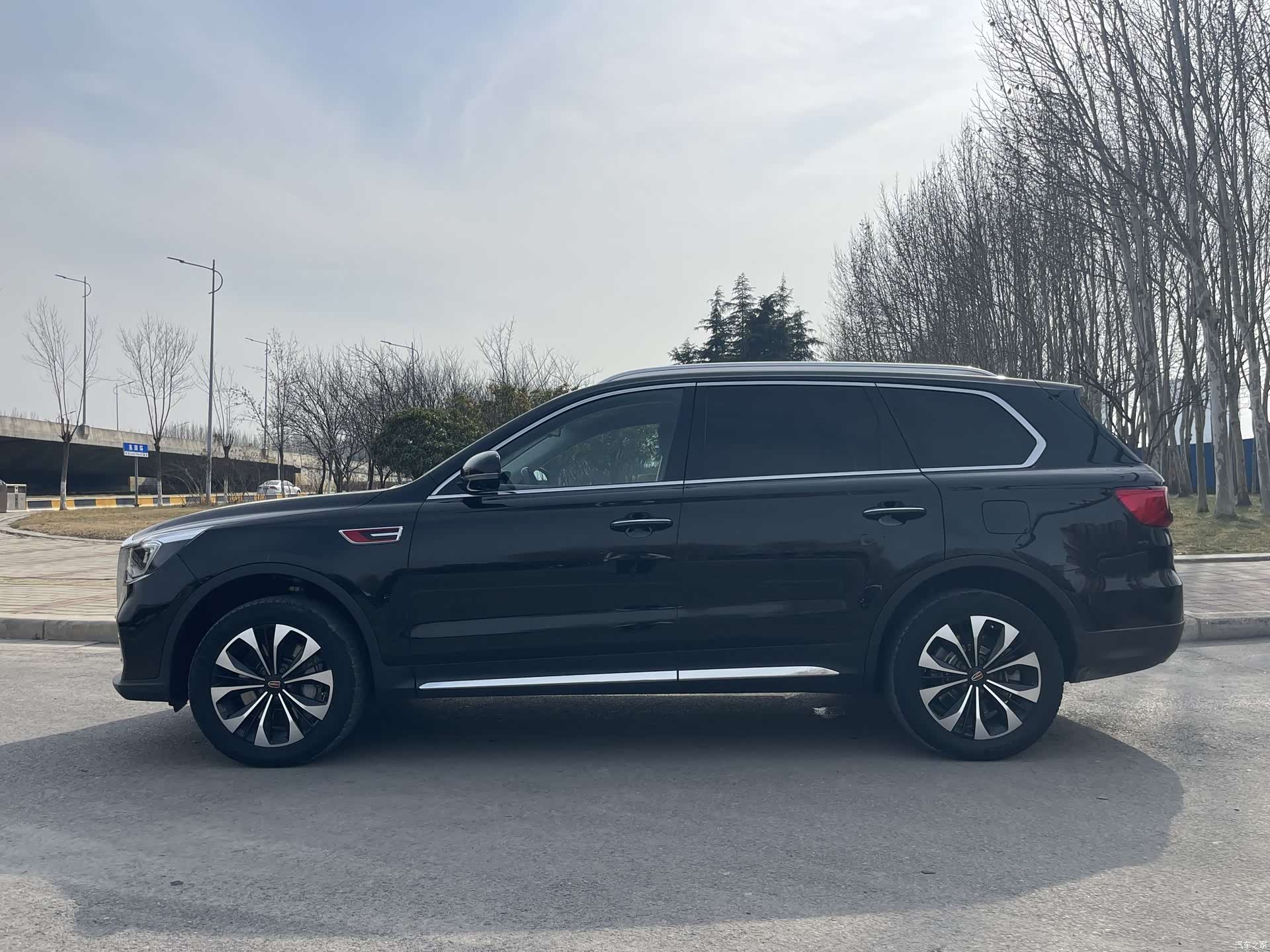 Hongqi HS7, 2022 10