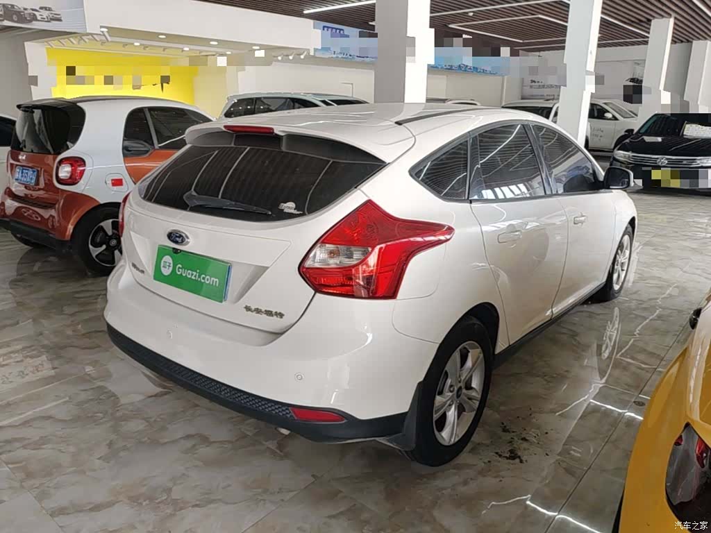 Ford Focus, 2015 7