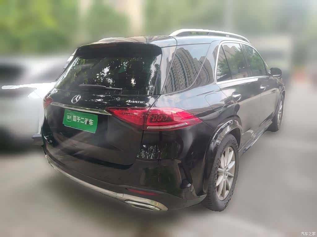 Mercedes-Benz GLE, 2020 4