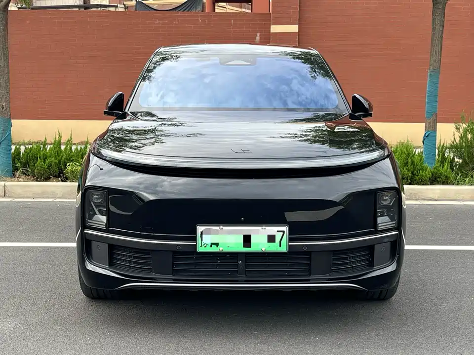 Li Auto Ideal L8