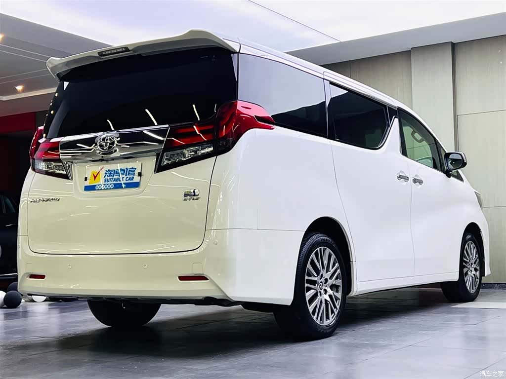 Toyota Alphard, 2017 4