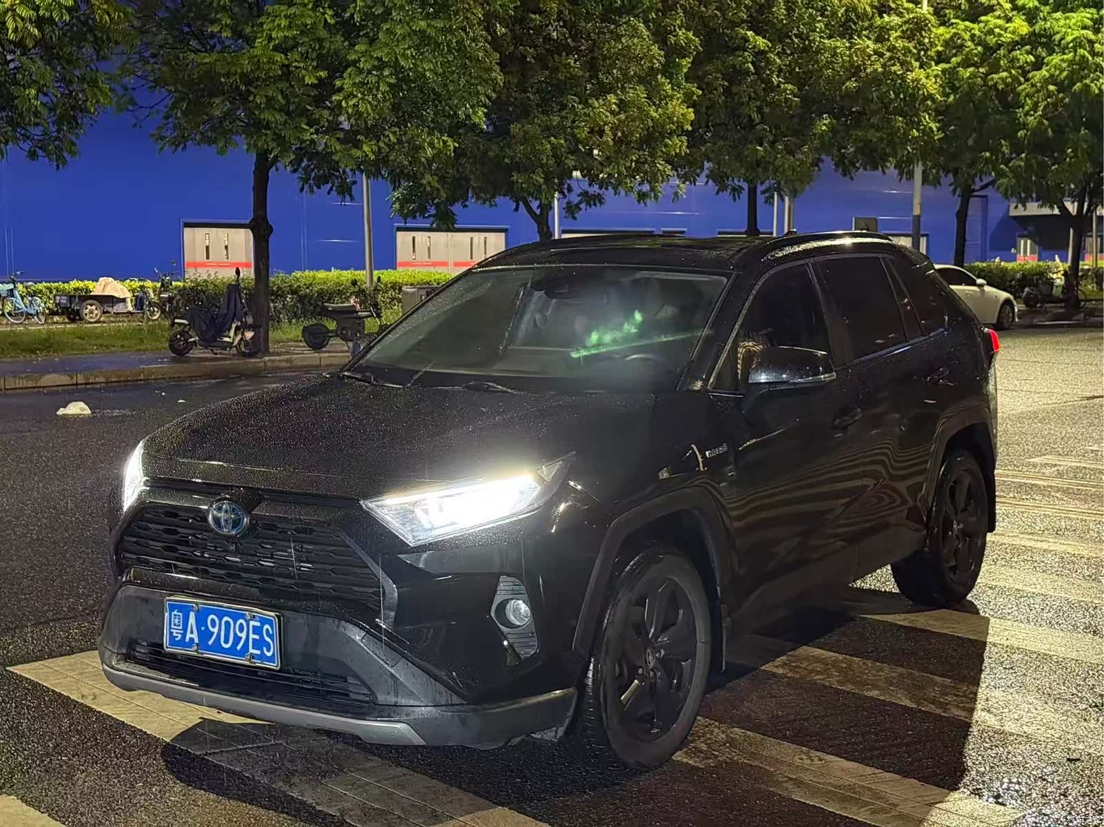 Toyota RAV4, 2020 1