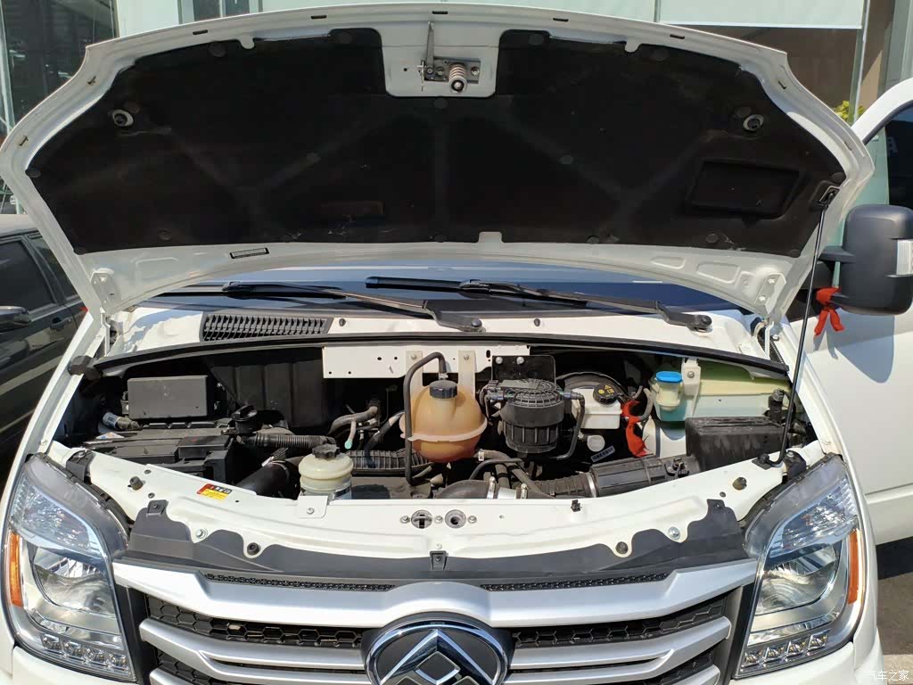 Maxus V80, 2024 16