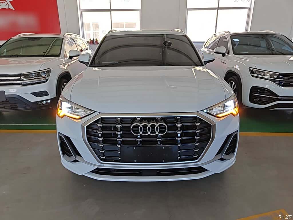 Audi Q3, 2020 3