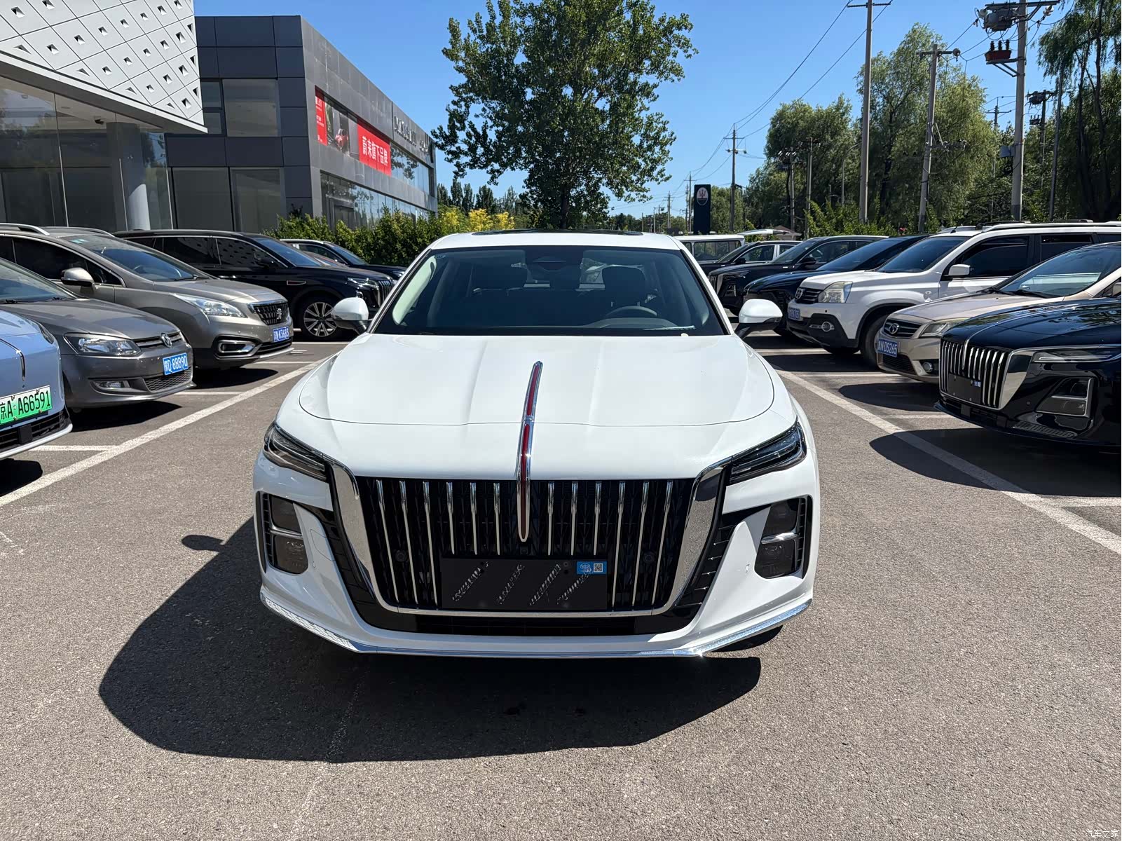 Hongqi H5, 2026 2