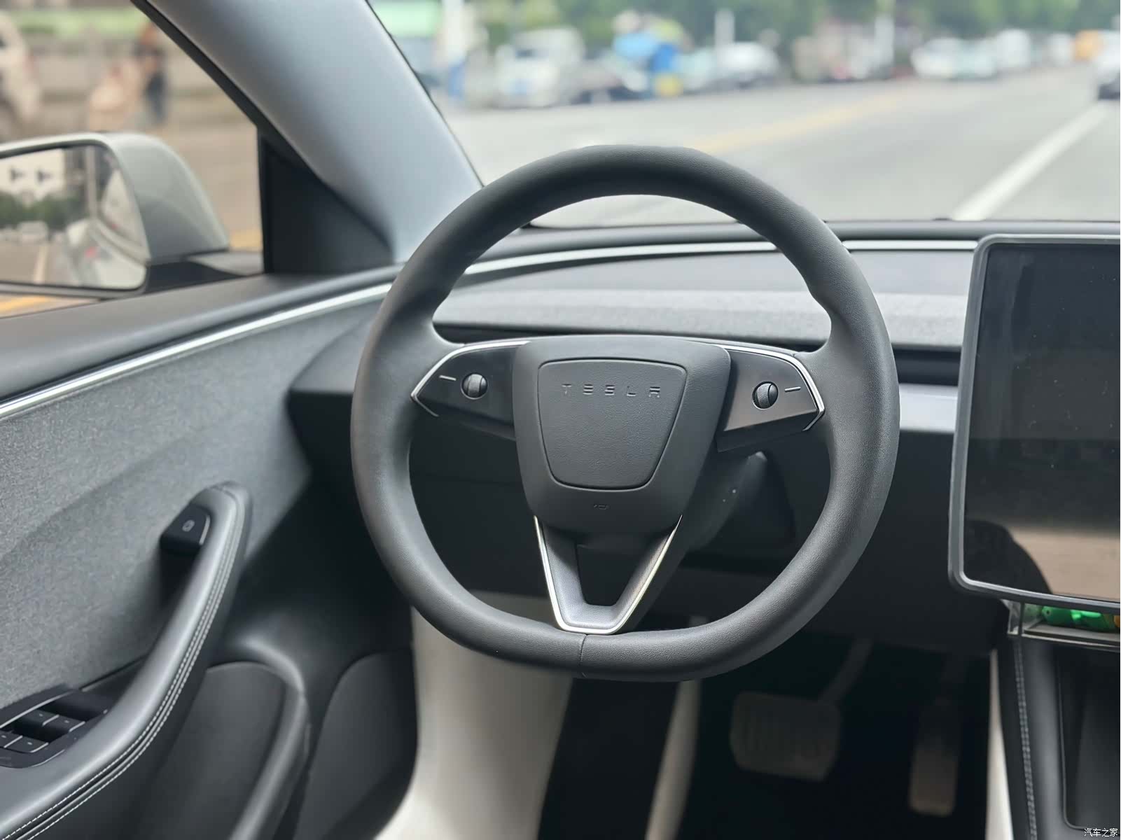 Tesla Model 3, 2024 7
